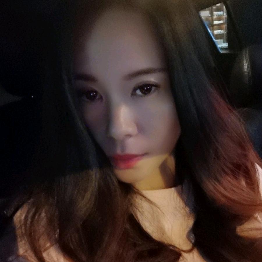 吴家小姐姐👧👧