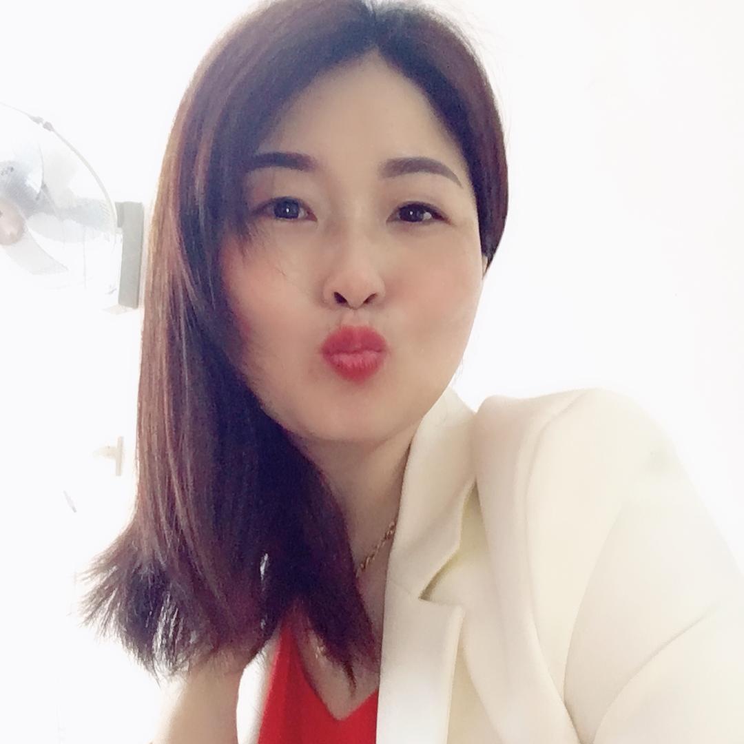 英子