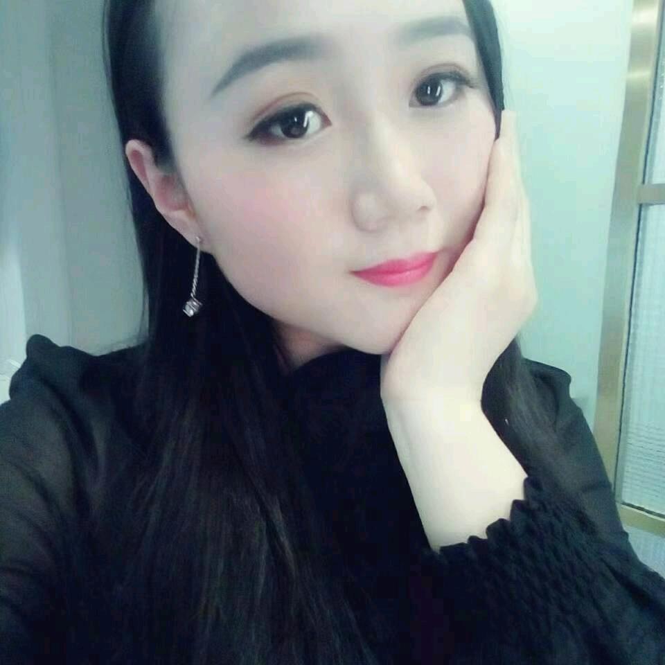 小镇姑娘
