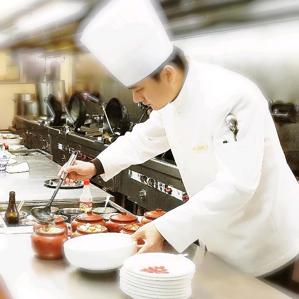 爱做美食的康师傅