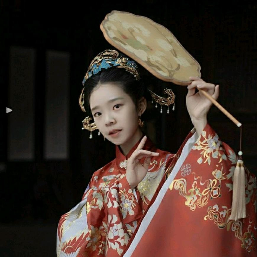 玲儿（孝）