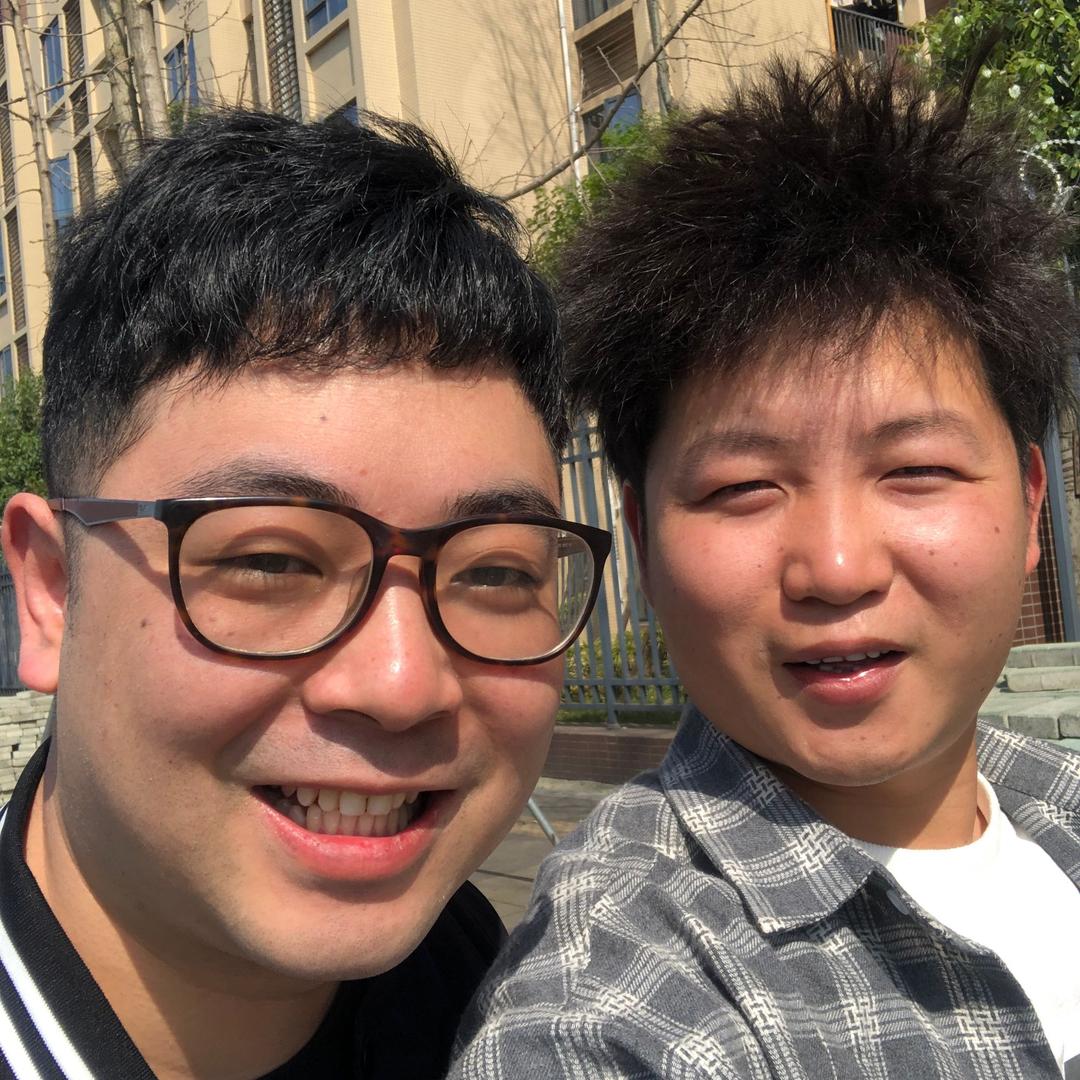 隔壁大哥与小李@抖音