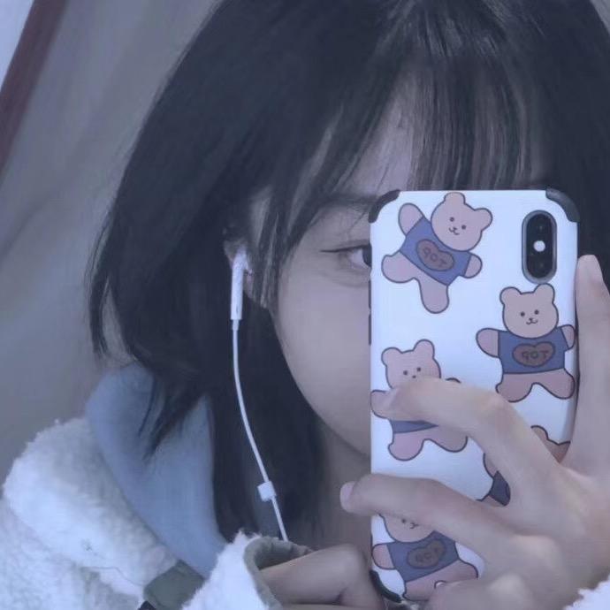 忆曼
