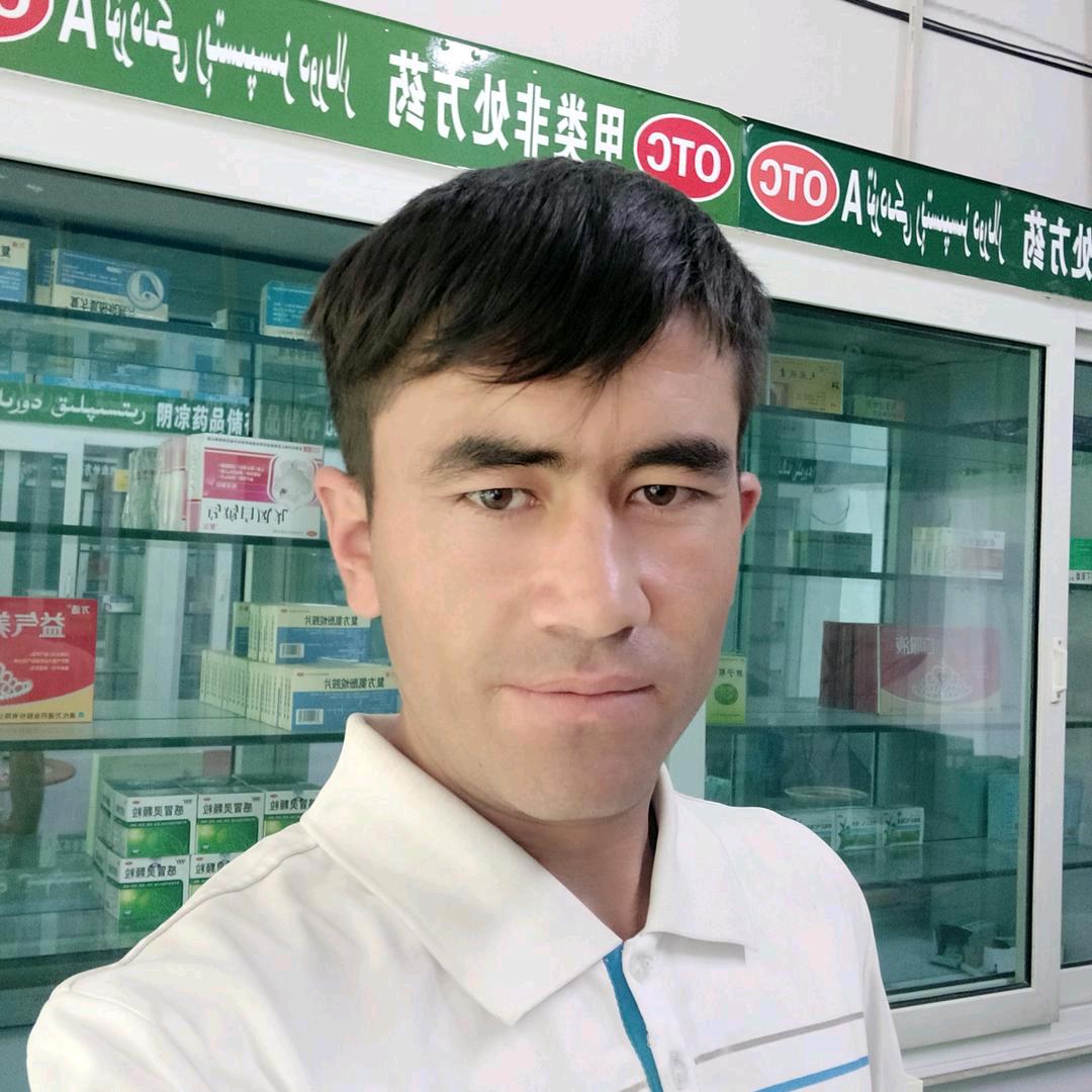 艾力亚尔江