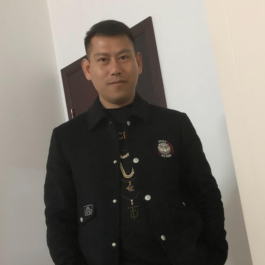 阿呼拉森