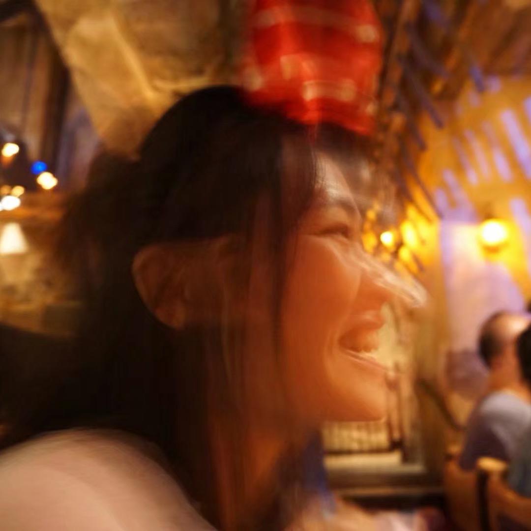 五彩的馒头🍭
