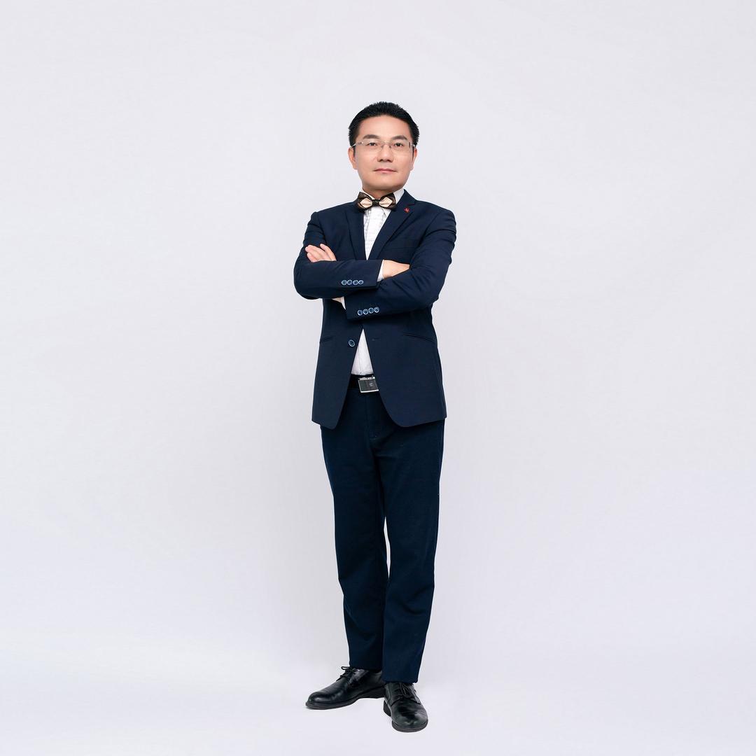 郑贤春律师