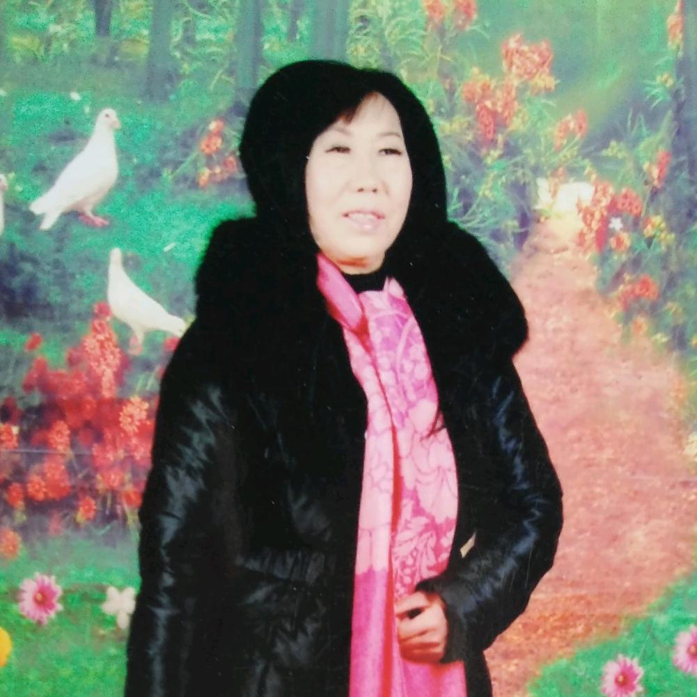 宝蓝倾城