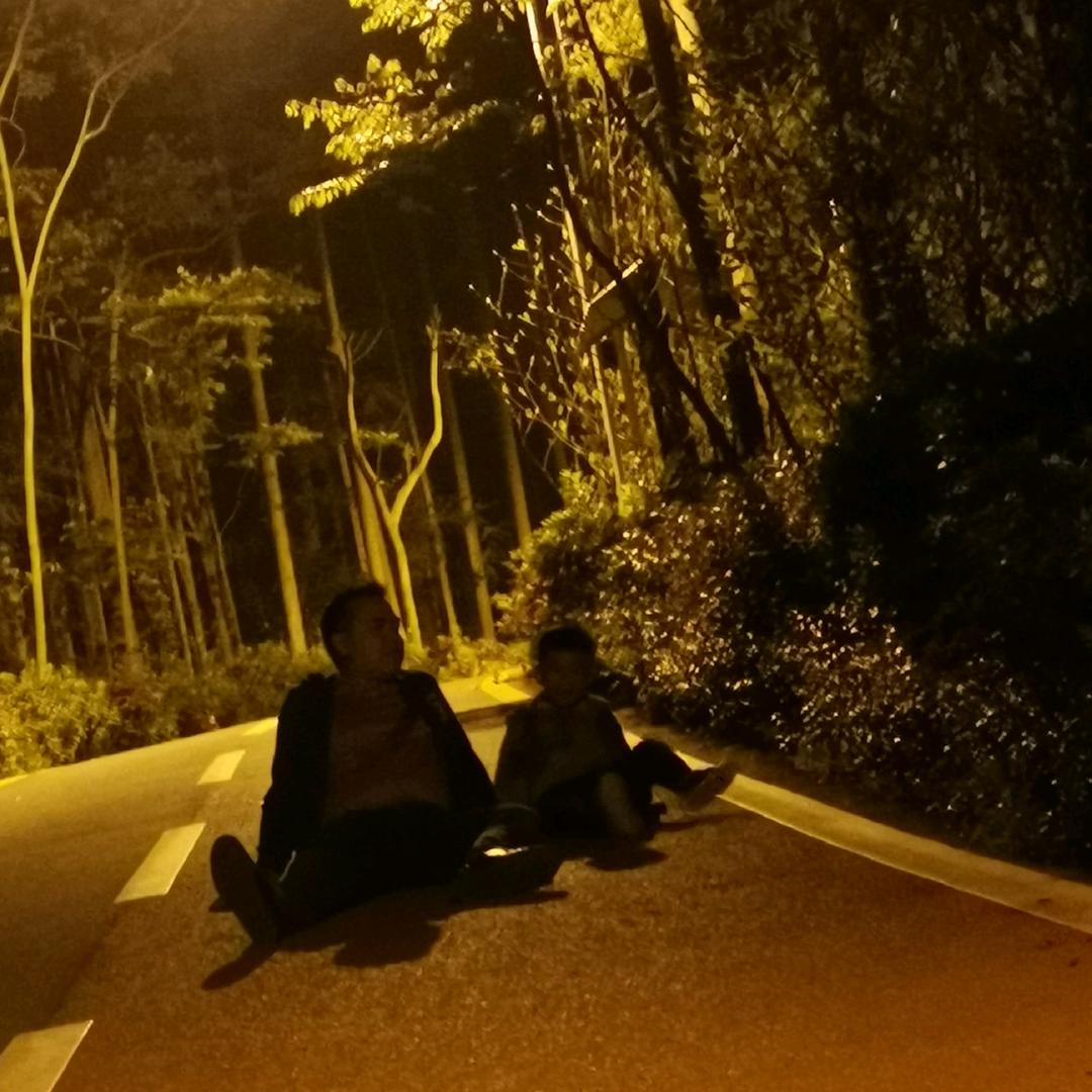 易成家居