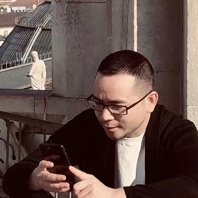 设计师吴建阳