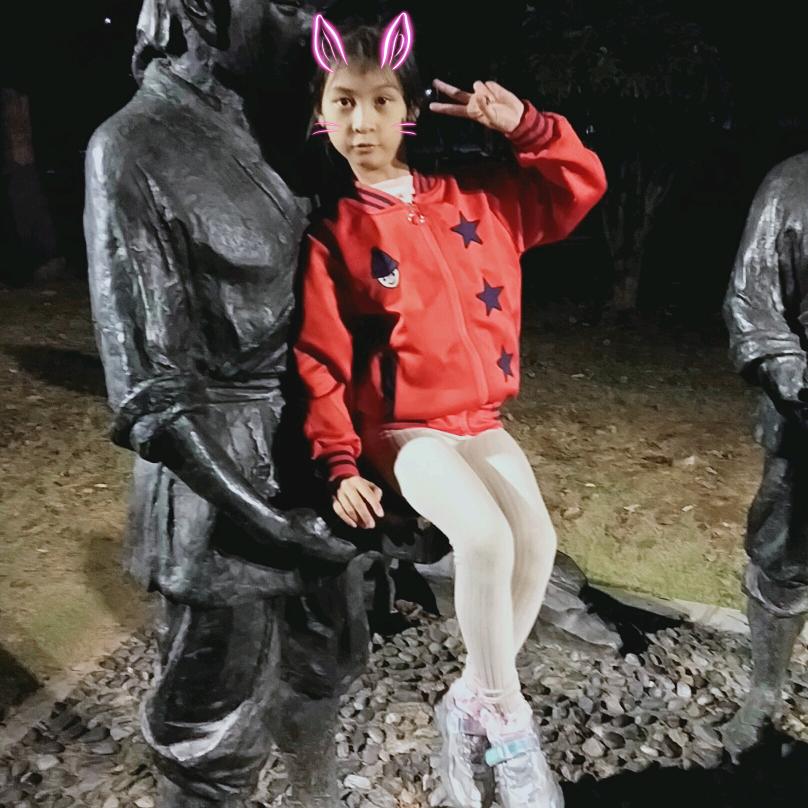 王👑