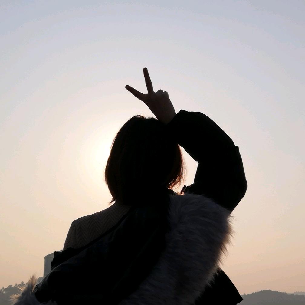 闵小小ya