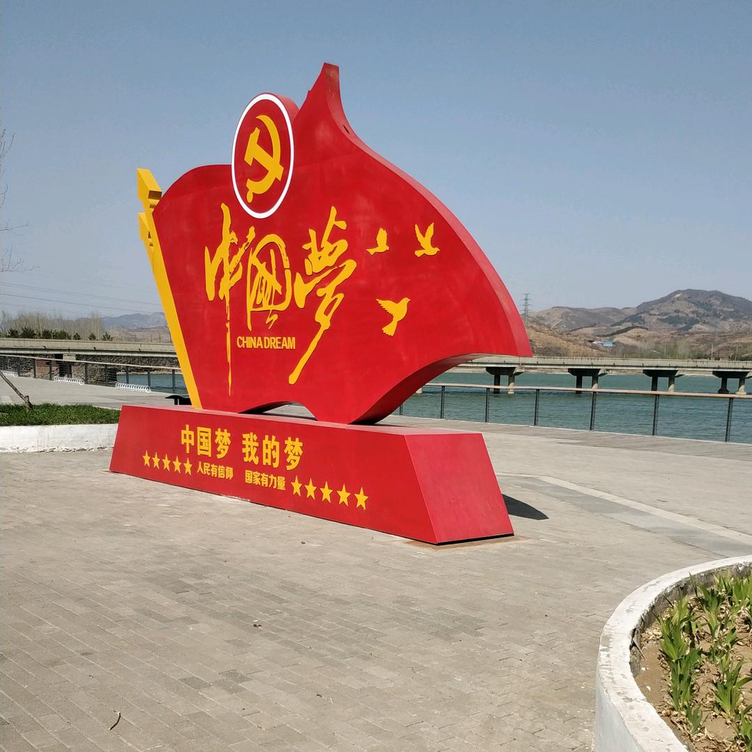 张jin 《8105》