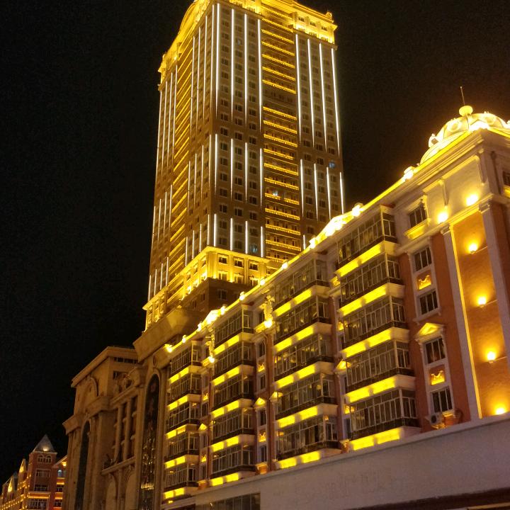 鸣辰