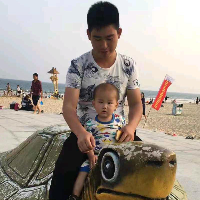 挖机出租，小覃