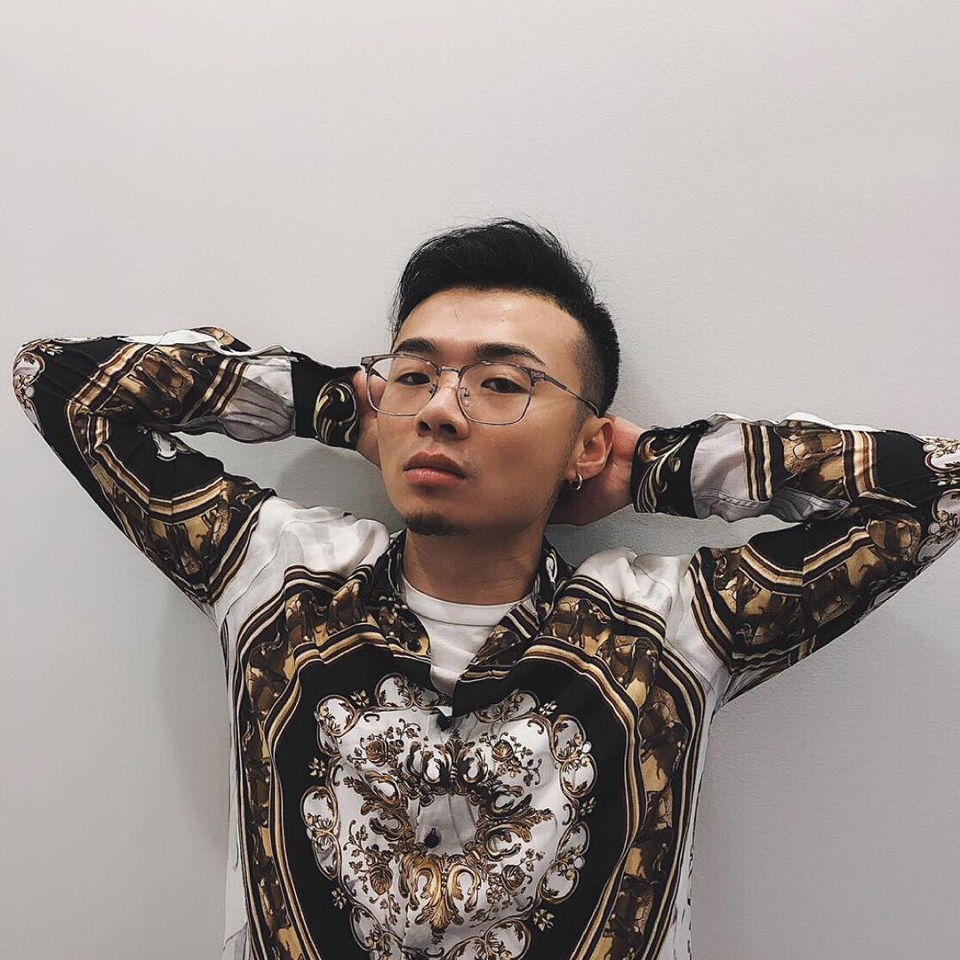 阿龙