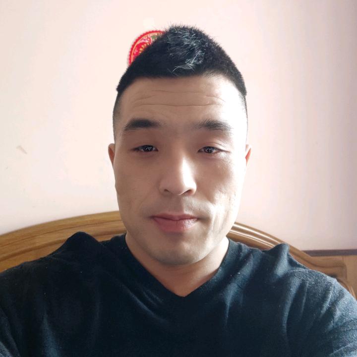 摆摊《卖》寂寞