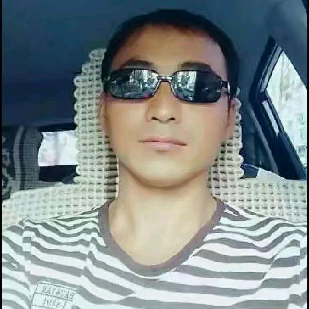 艳辉