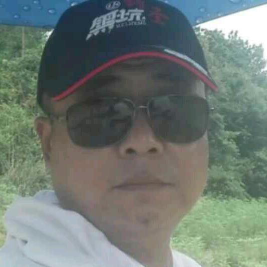 钓鱼人