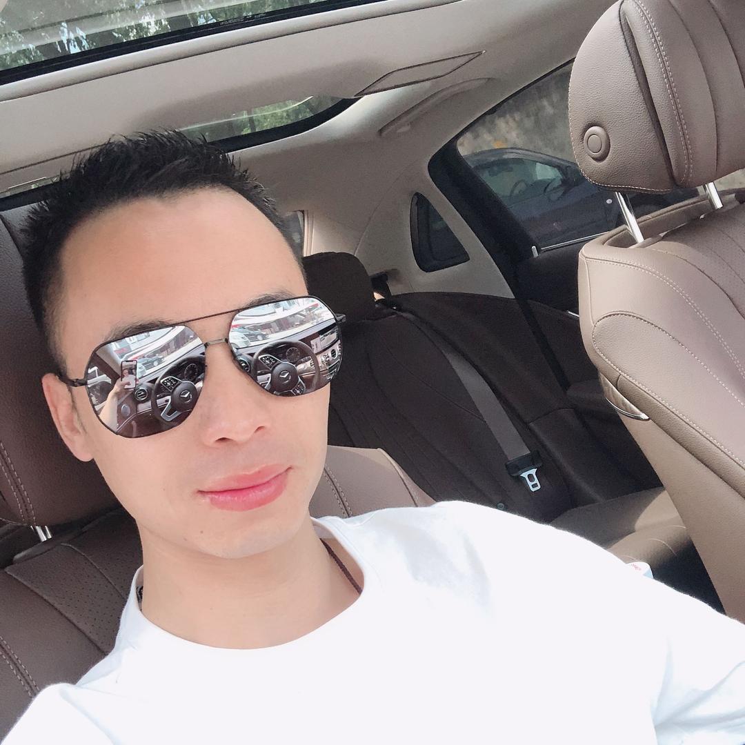 董仁二手车