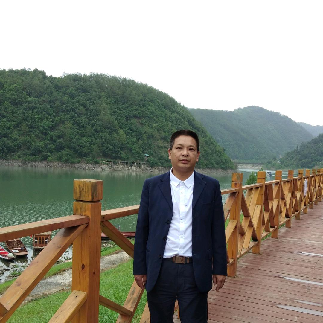 阳光的发哥