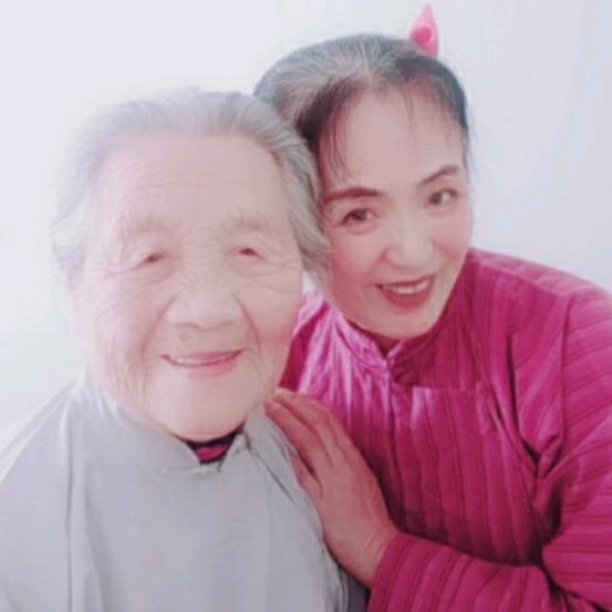 水墨金子