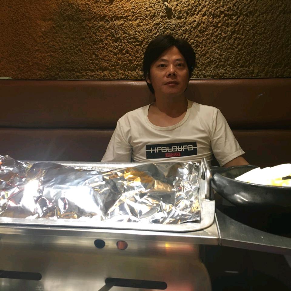 郑利军