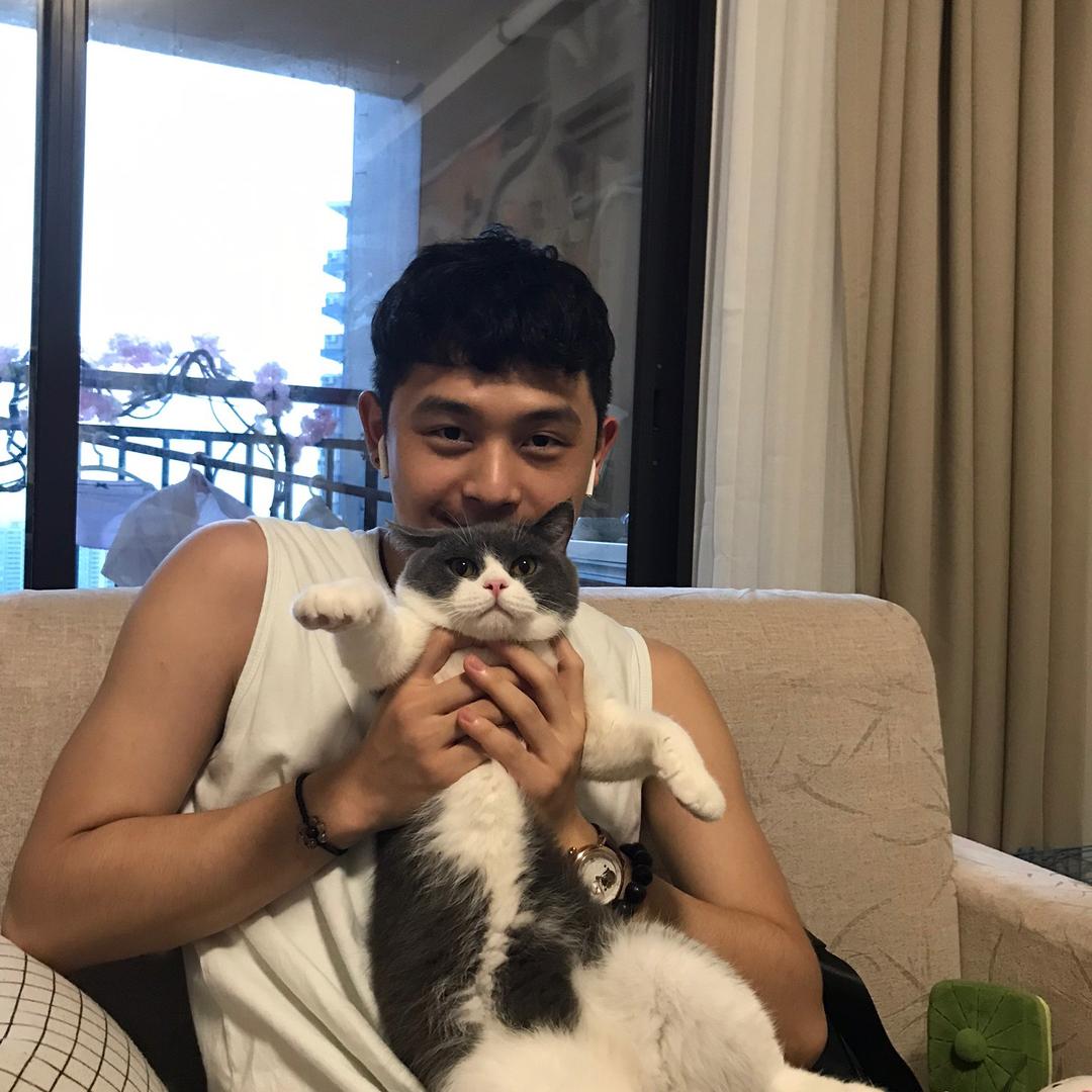 阿吒。
