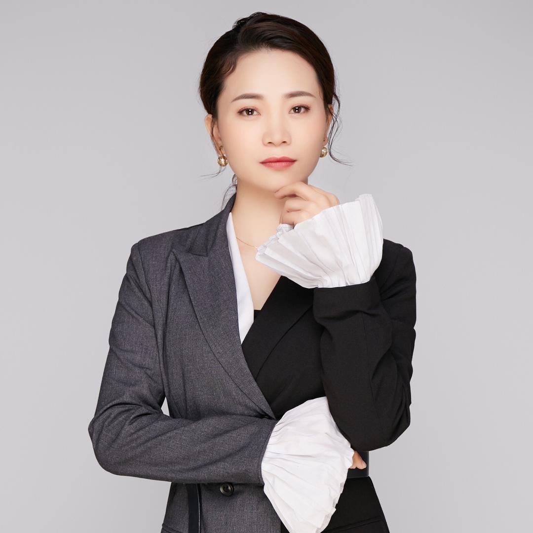 彩丽波哥的一家