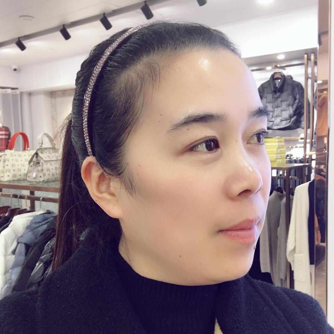 启东市薛丽花服饰