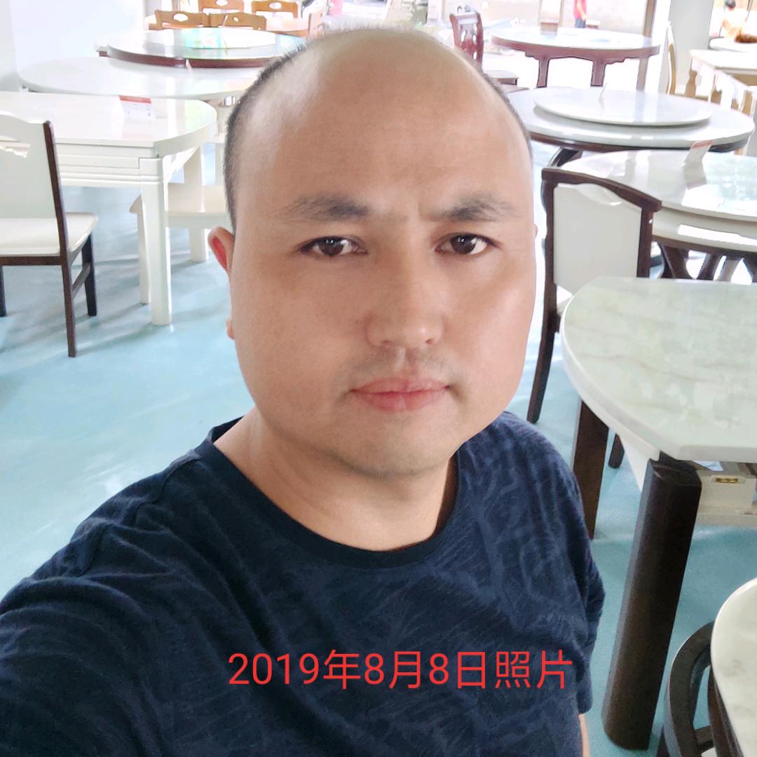 石榴湾家具超市（龙山店）