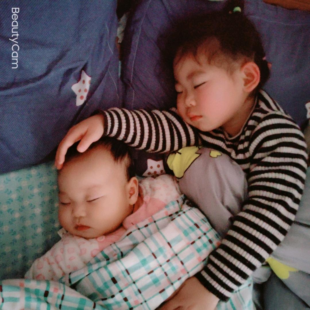 俩姐妹的日常