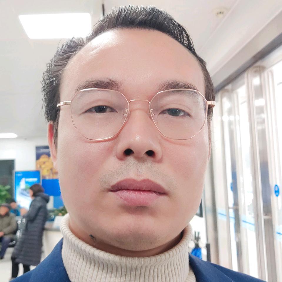 辰少（王义红）