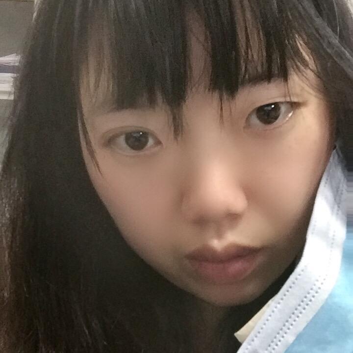 青