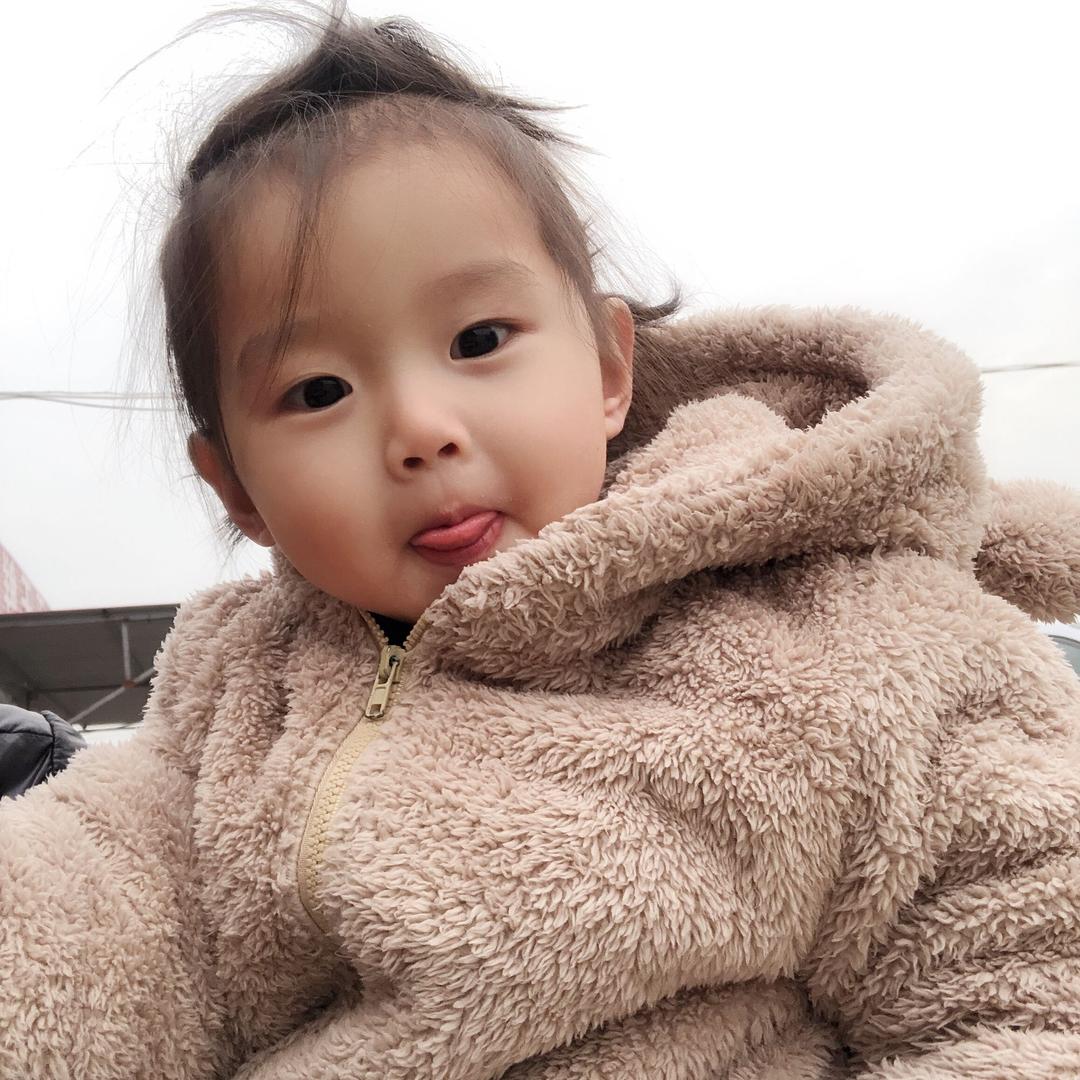 奔跑的蚂蚁君