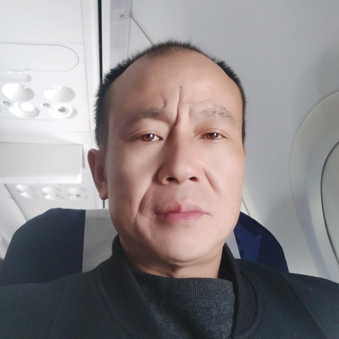 骑着蚂蚁赶猪