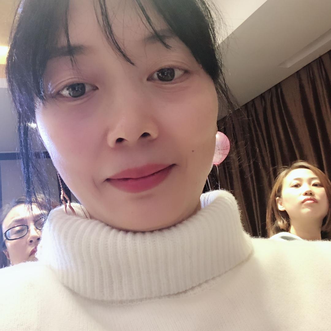 南川维也纳滨湖盛宴代姐