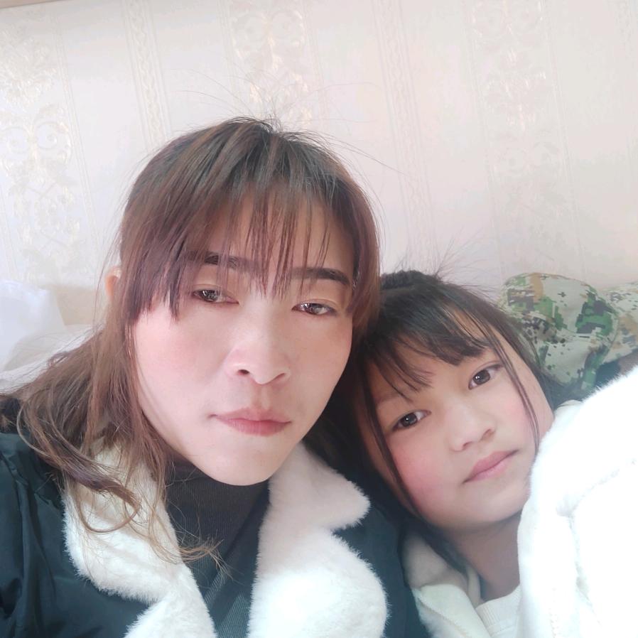 心中满是悔恨