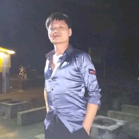 汤朗舞蹈服饰