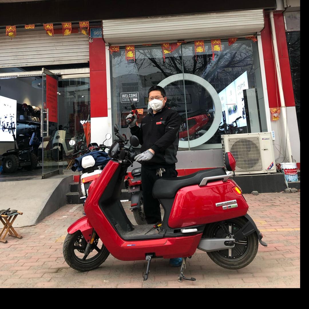 小牛电动(云门山北路店)