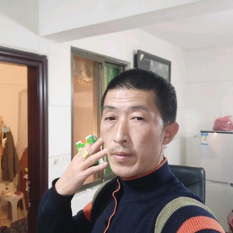 李余