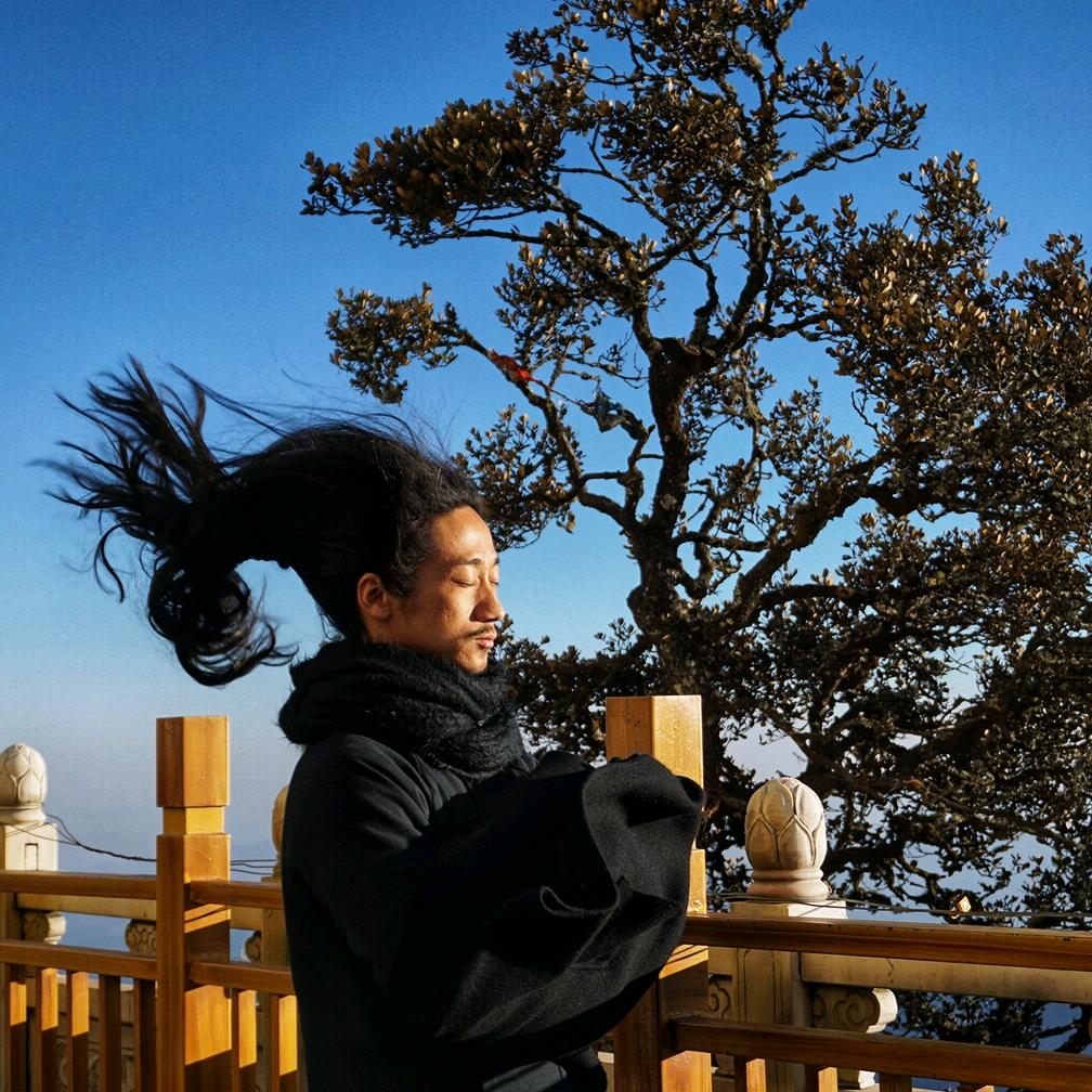 十三山人