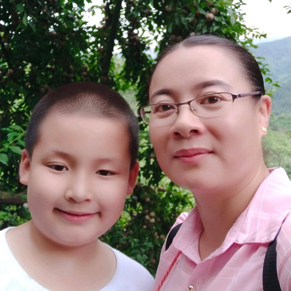 快乐的人潘姐