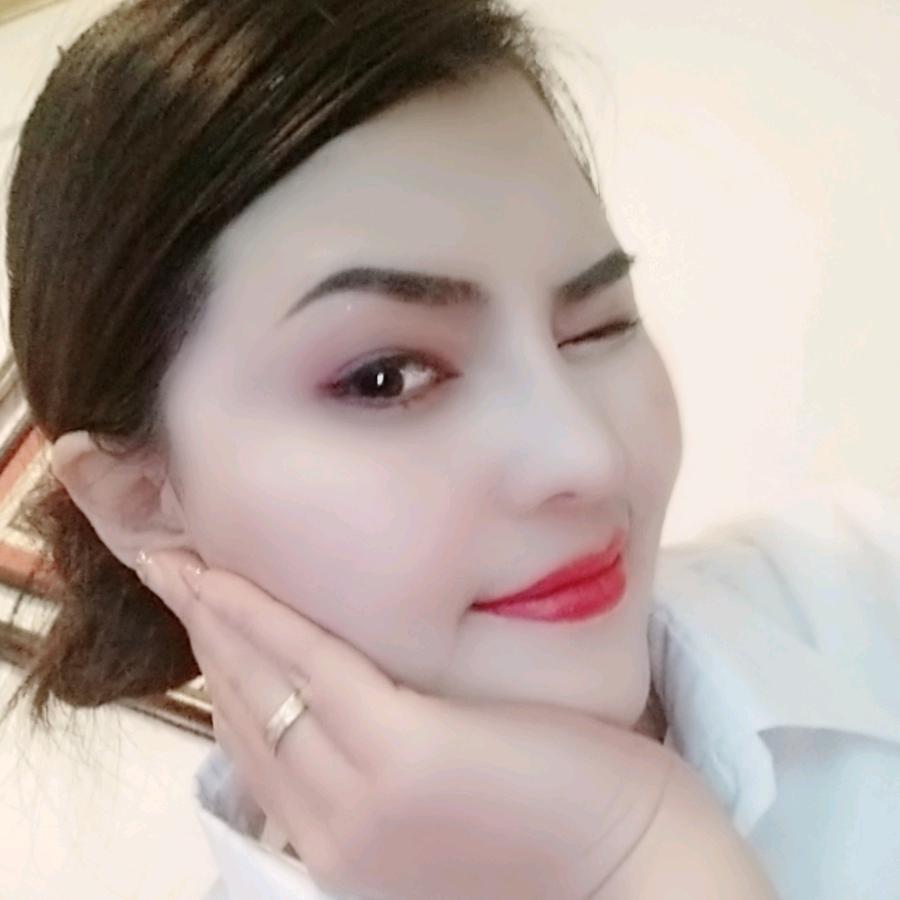 呆萌兰布丁
