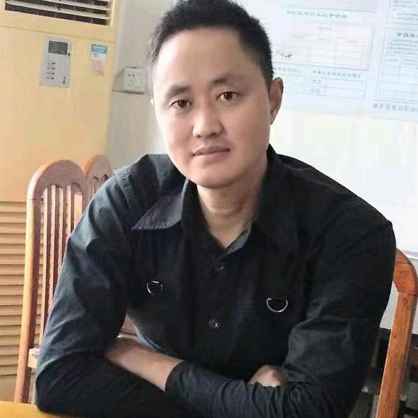 周保珠下乡包桌