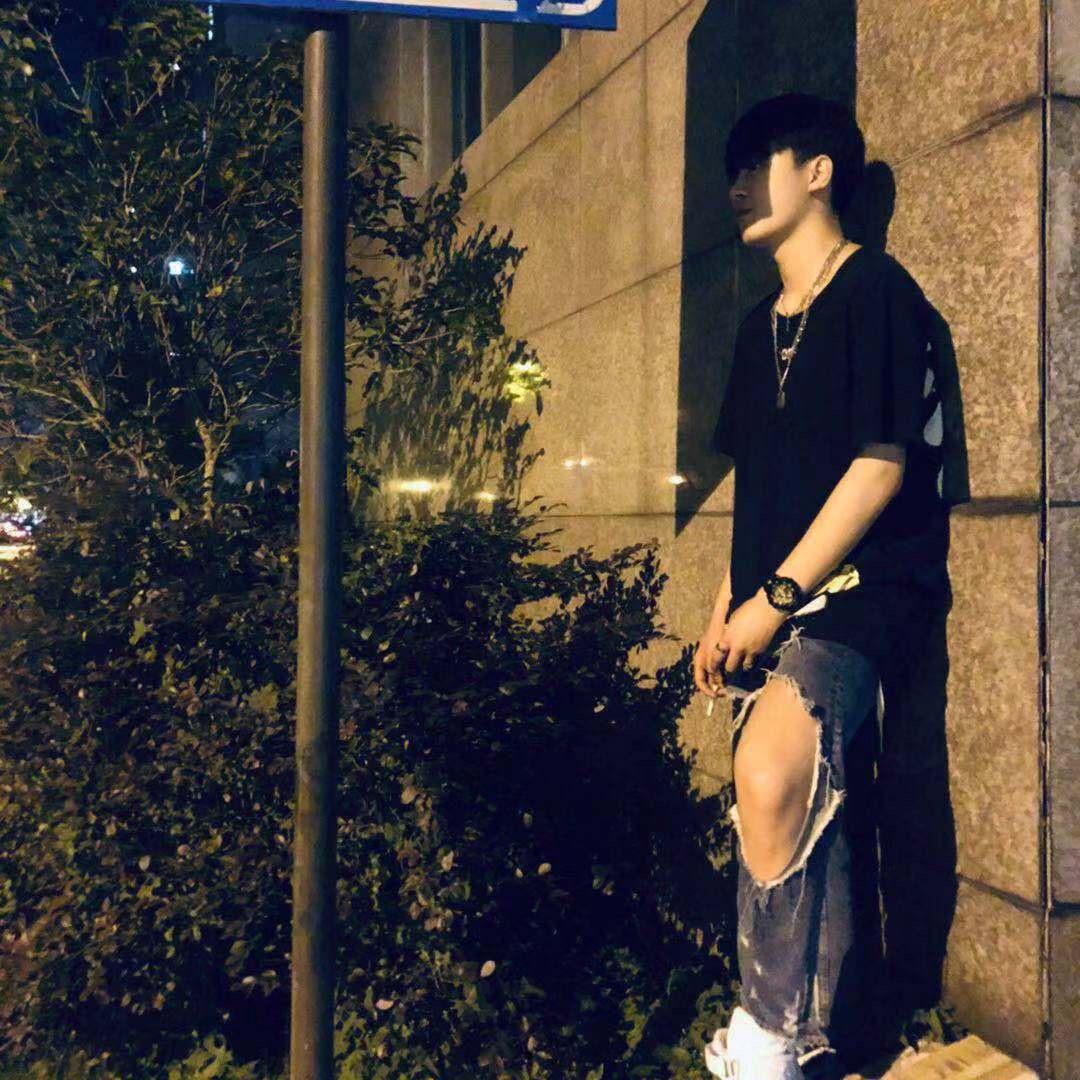 俊-豪♏️