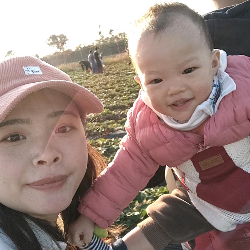奕佳儿