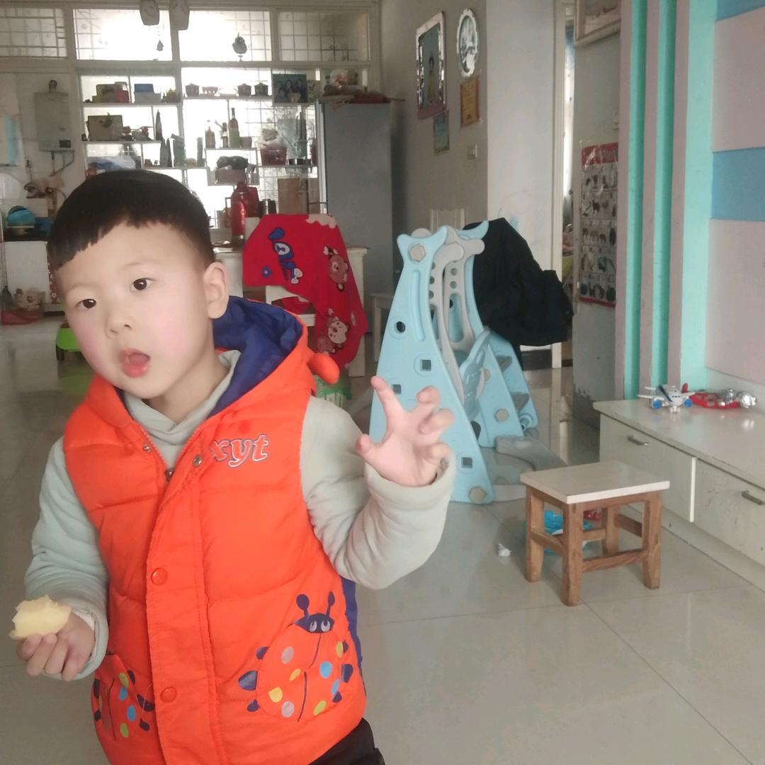 华