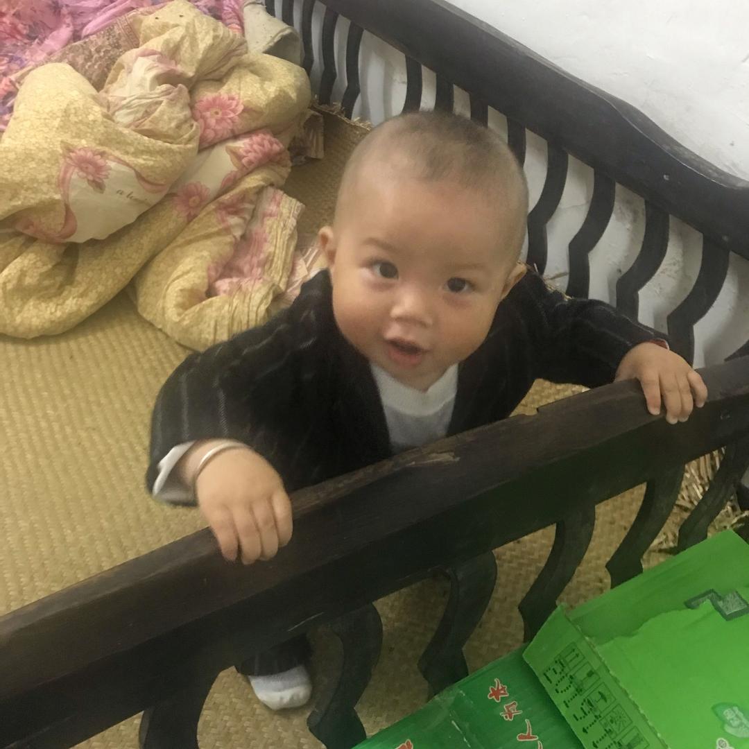 妃宁…