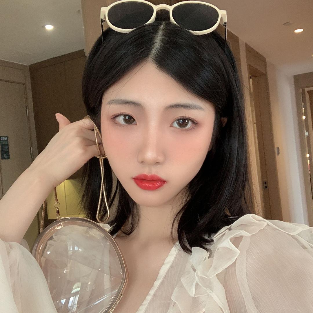 妙仔爱漂亮